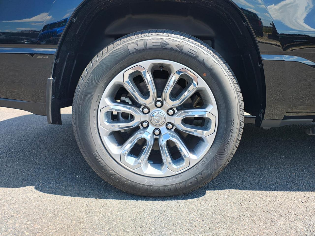 DODGE RAM 1500 CREW LARAMIE SPORT AIR ETORQUE