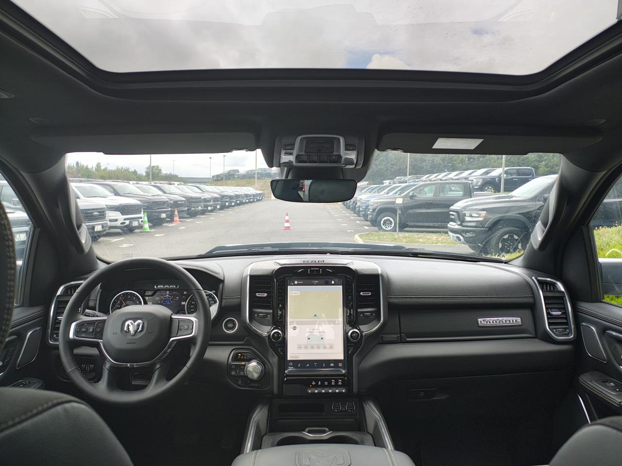 DODGE RAM 1500 CREW LARAMIE SPORT AIR ETORQUE
