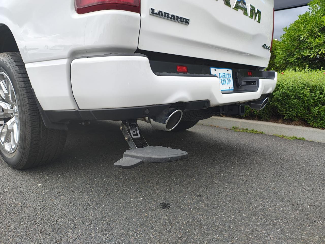 DODGE RAM 1500 CREW LARAMIE SPORT AIR ETORQUE