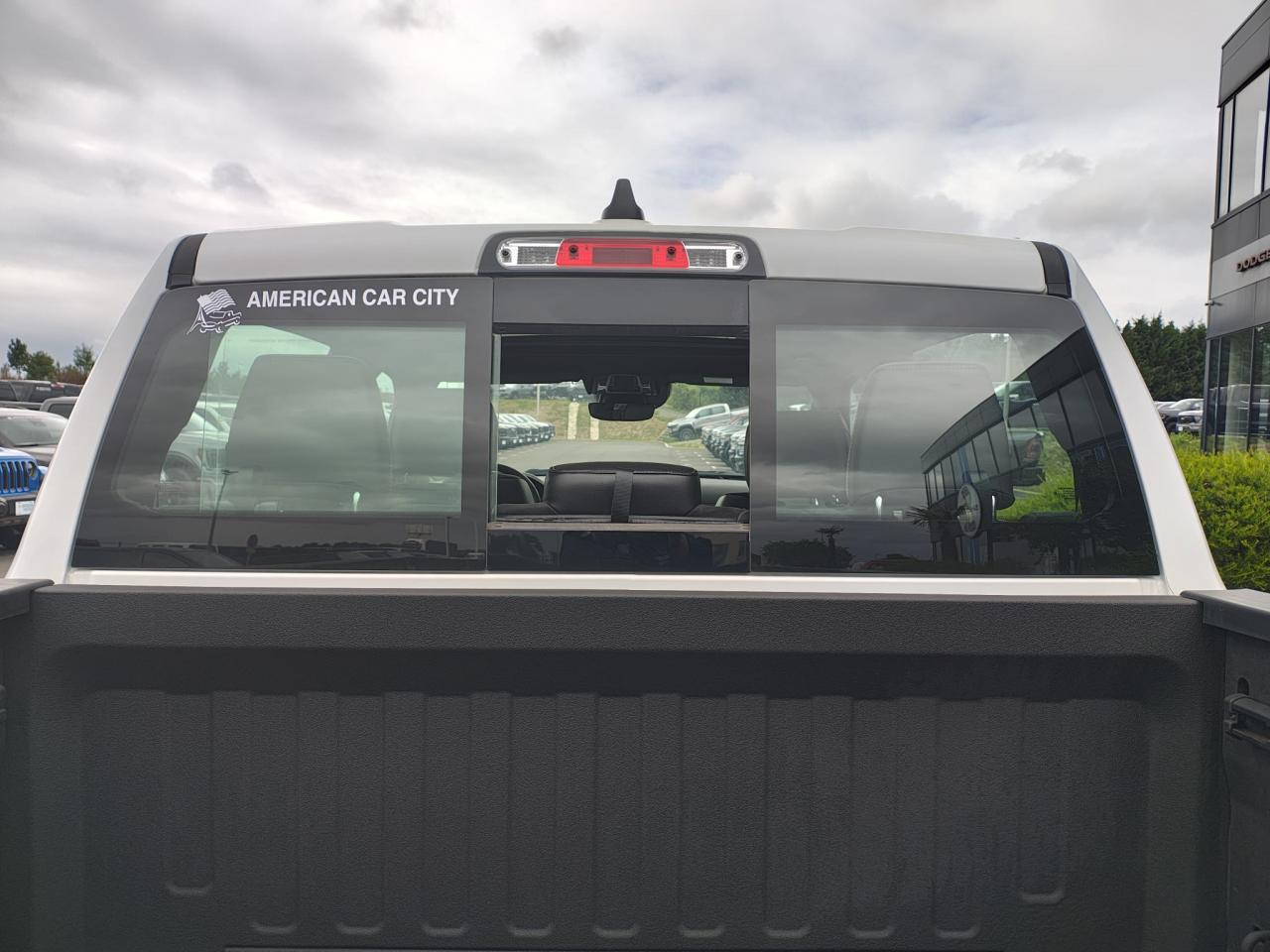 DODGE RAM 1500 CREW LARAMIE SPORT AIR ETORQUE