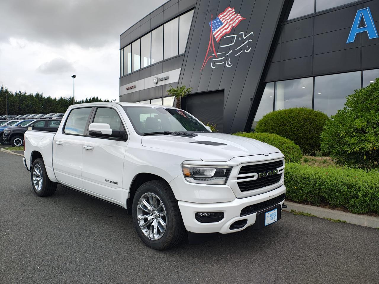 DODGE RAM 1500 CREW LARAMIE SPORT AIR ETORQUE
