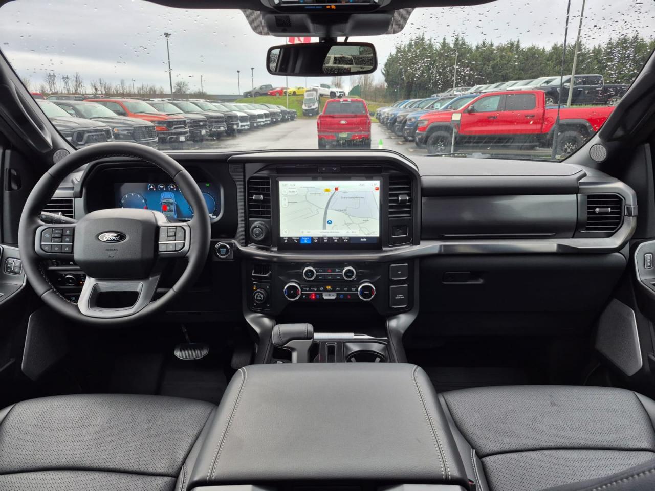 FORD F150 Supercrew LARIAT Black Package V8 5.0L