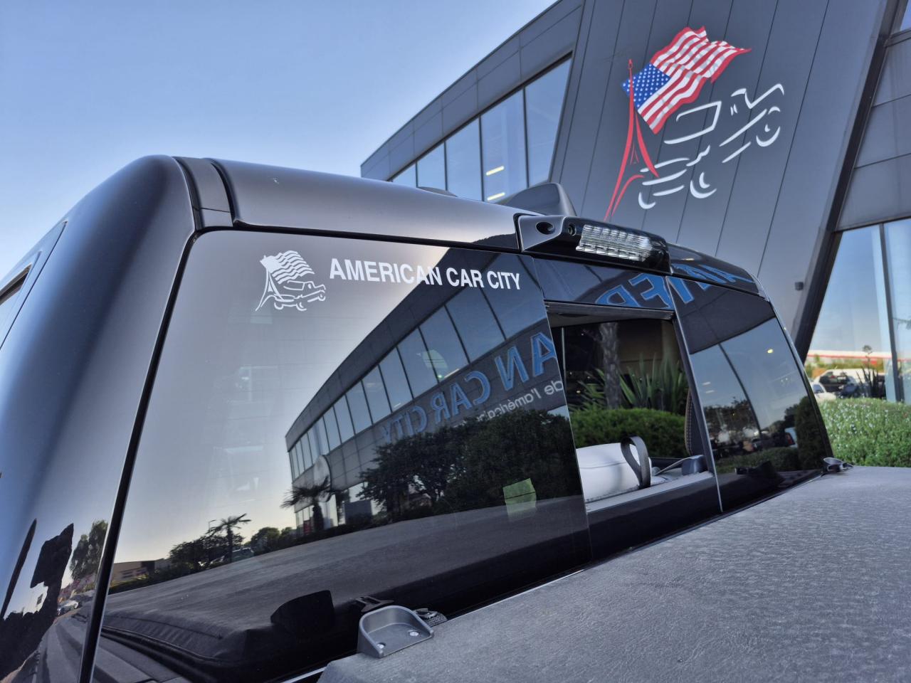 DODGE RAM 1500 CREW TUNGSTEN AIR RAMBOX HAYON MULTI