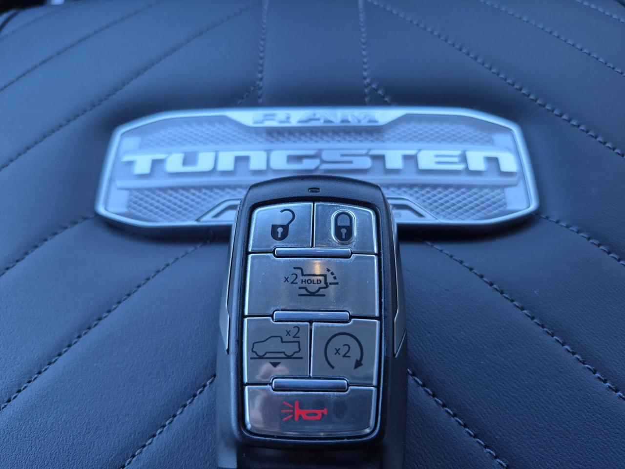 DODGE RAM 1500 CREW TUNGSTEN AIR RAMBOX HAYON MULTI