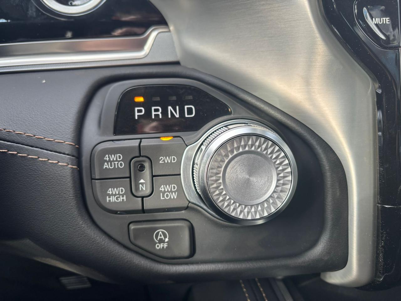 DODGE RAM 1500 CREW TUNGSTEN AIR RAMBOX