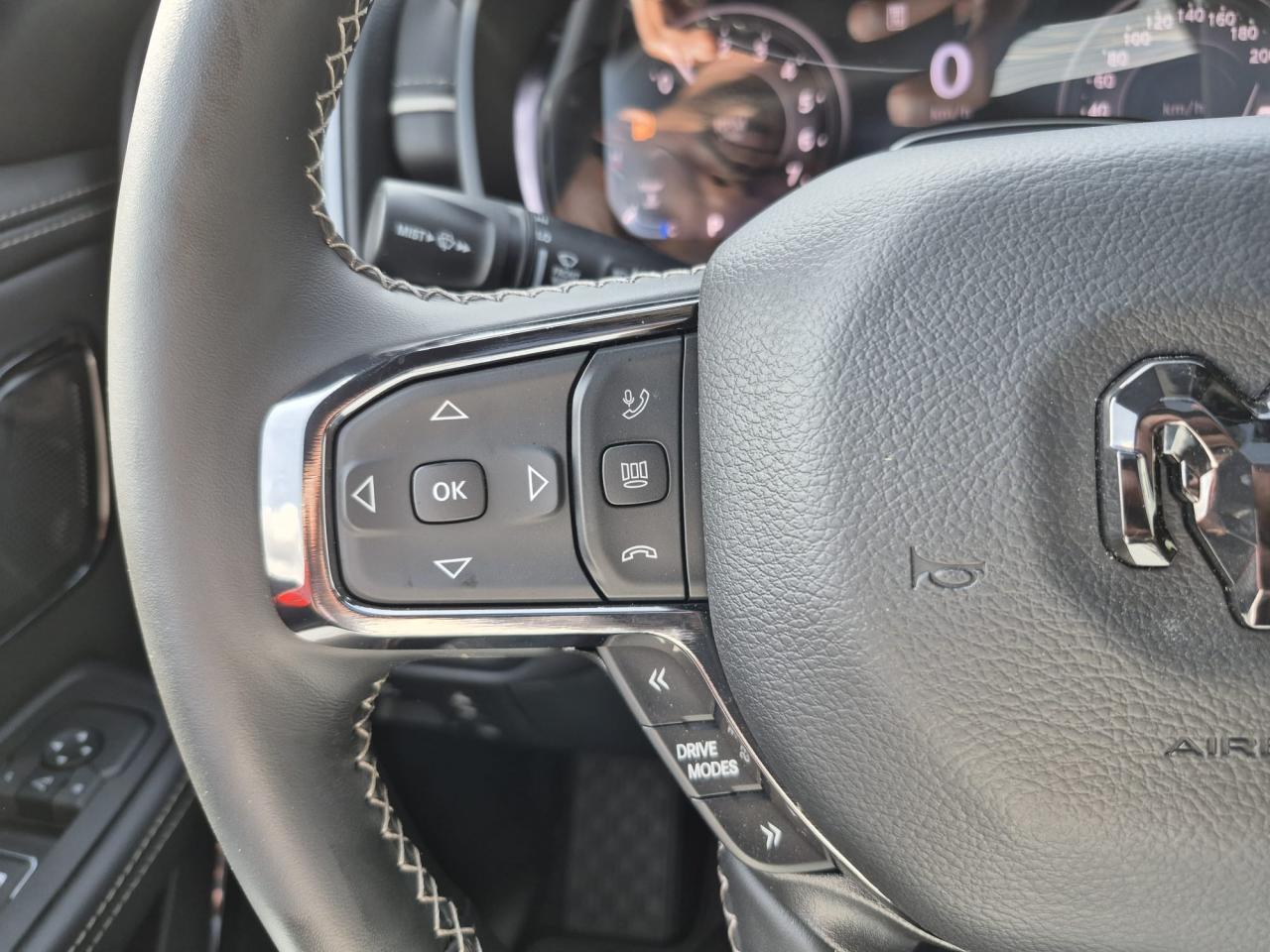 DODGE RAM 1500 CREW LIMITED NIGHT EDITION RAMBOX HAYON MULTI 2025