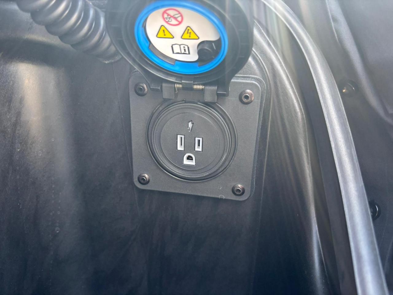 DODGE RAM 1500 CREW LIMITED NIGHT EDITION RAMBOX HAYON MULTI 2025