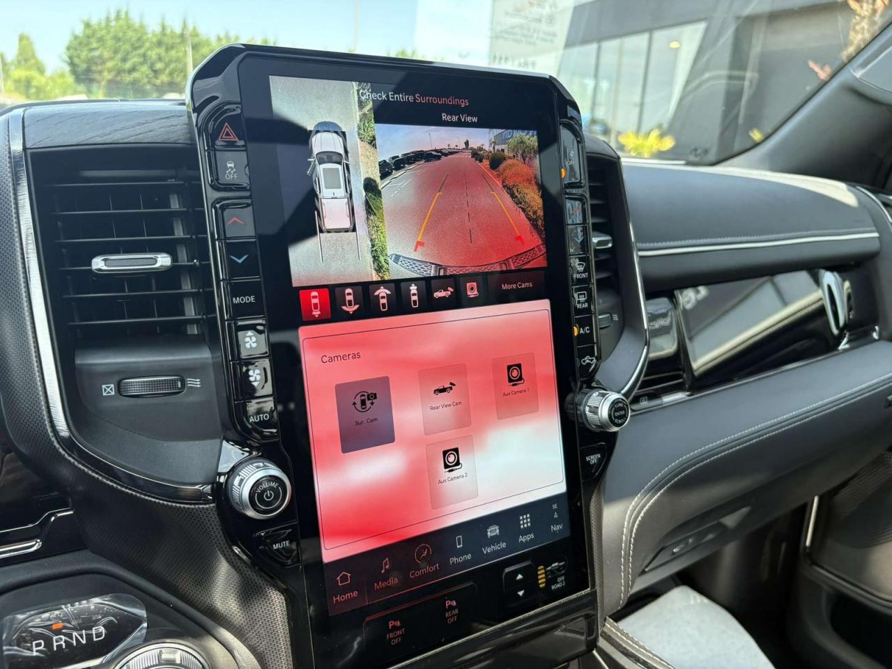 DODGE RAM 1500 CREW LIMITED NIGHT EDITION RAMBOX HAYON MULTI 2025