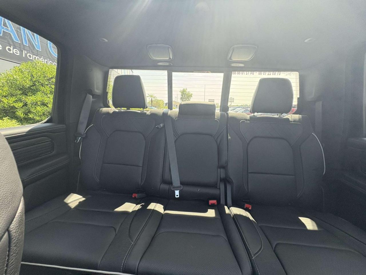 DODGE RAM 1500 CREW LIMITED NIGHT EDITION RAMBOX HAYON MULTI 2025