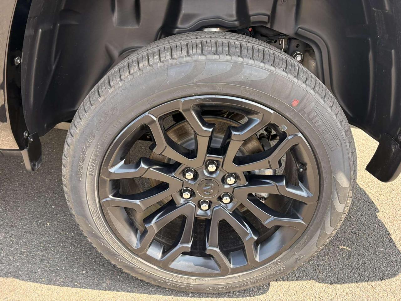 DODGE RAM 1500 CREW LIMITED NIGHT EDITION RAMBOX HAYON MULTI 2025