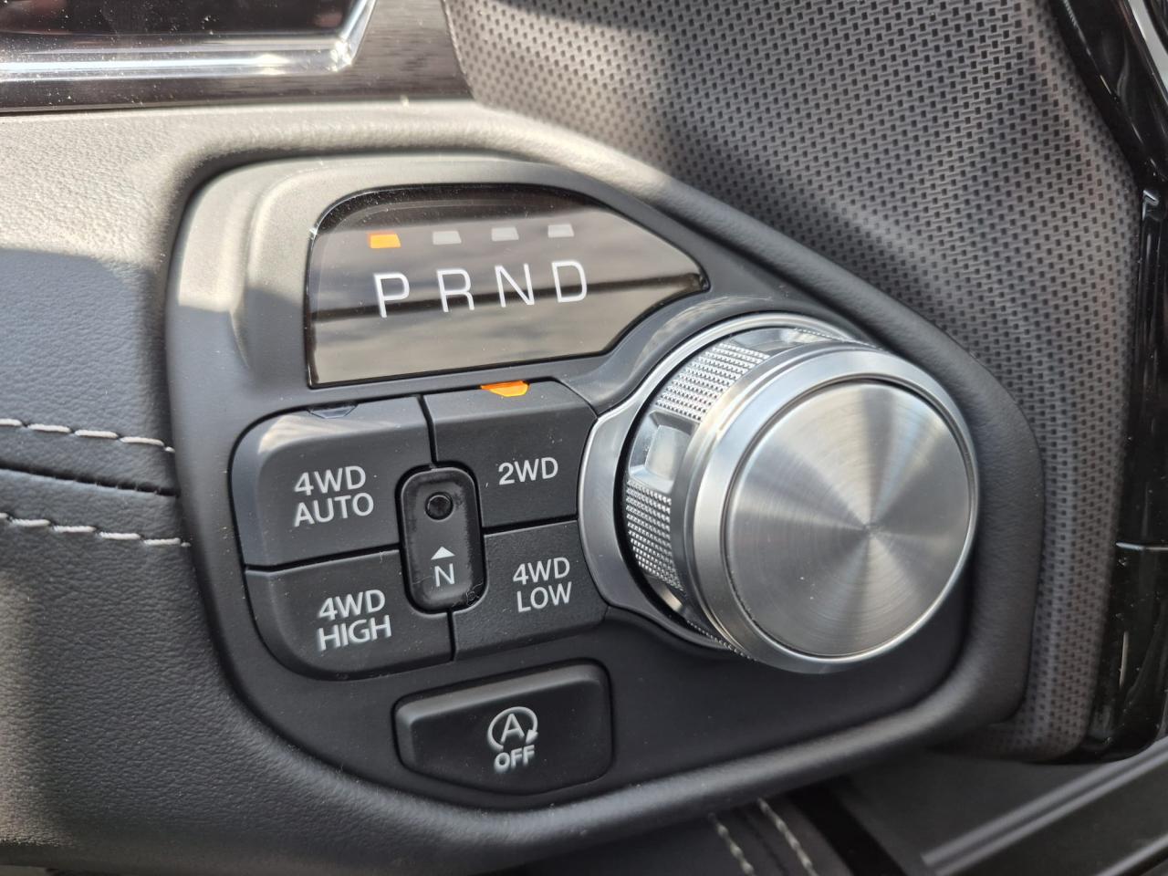 DODGE RAM 1500 CREW LIMITED NIGHT EDITION RAMBOX HAYON MULTI 2025