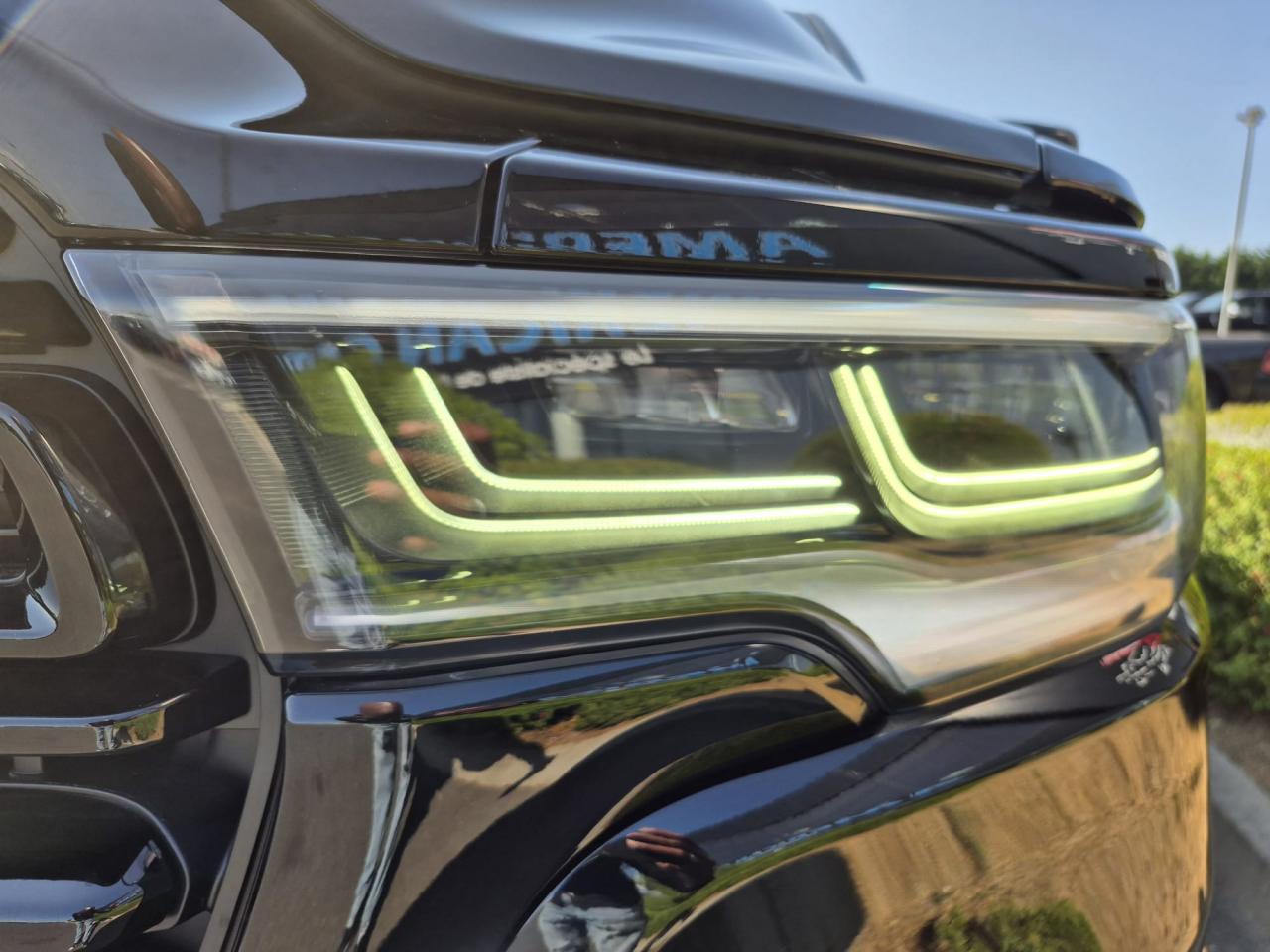 DODGE RAM 1500 CREW LIMITED NIGHT EDITION RAMBOX HAYON MULTI 2025