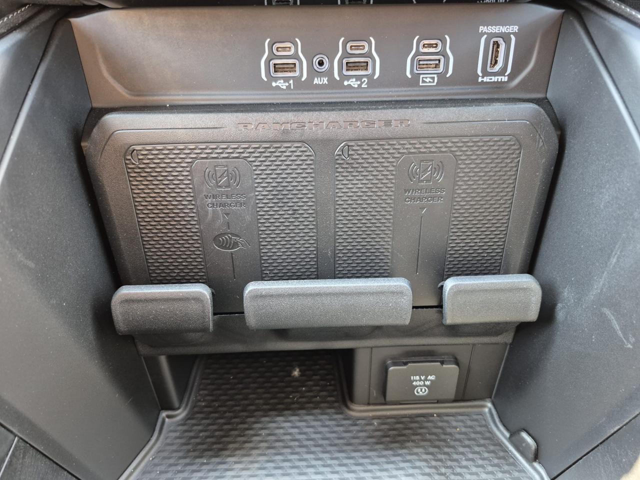 DODGE RAM 1500 CREW LIMITED NIGHT EDITION RAMBOX HAYON MULTI 2025