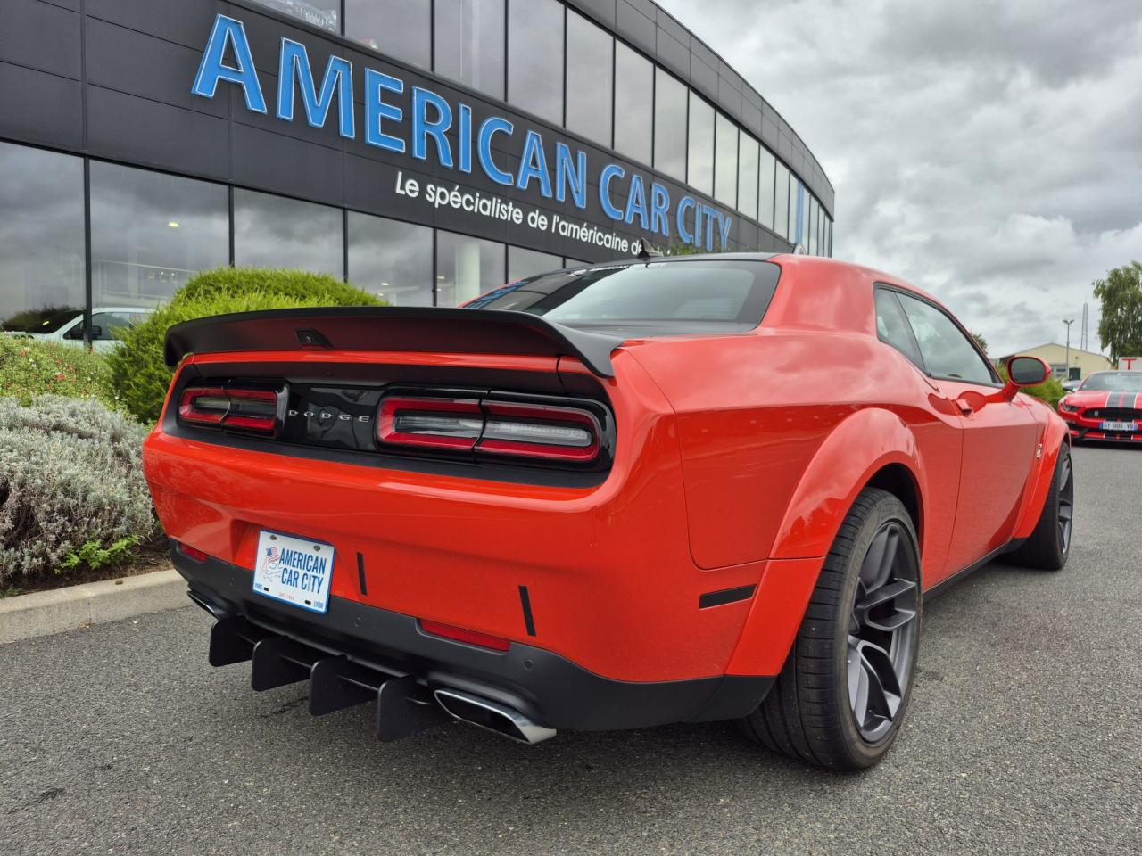 DODGE CHALLENGER SCAT PACK WIDEBODY V8 6,4L SRT 392