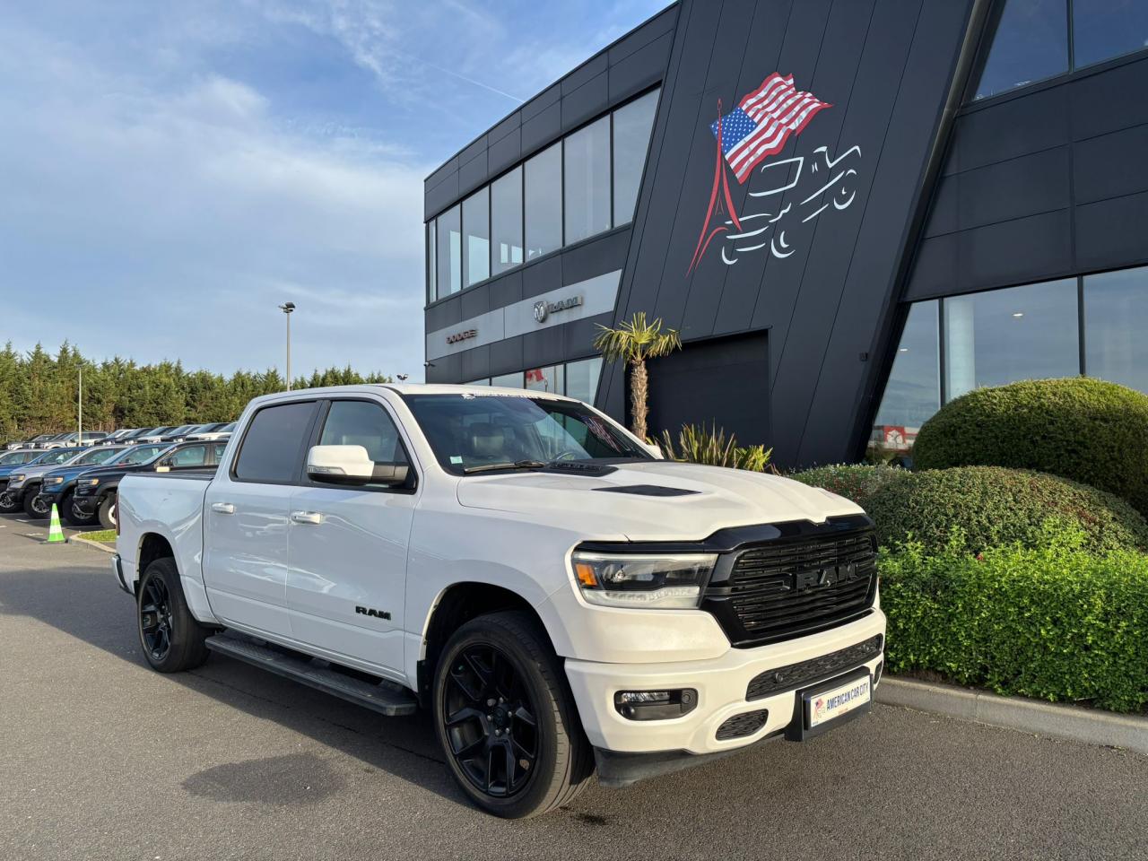 DODGE RAM 1500 CREW SPORT NIGHT EDITION HAYON MULTI