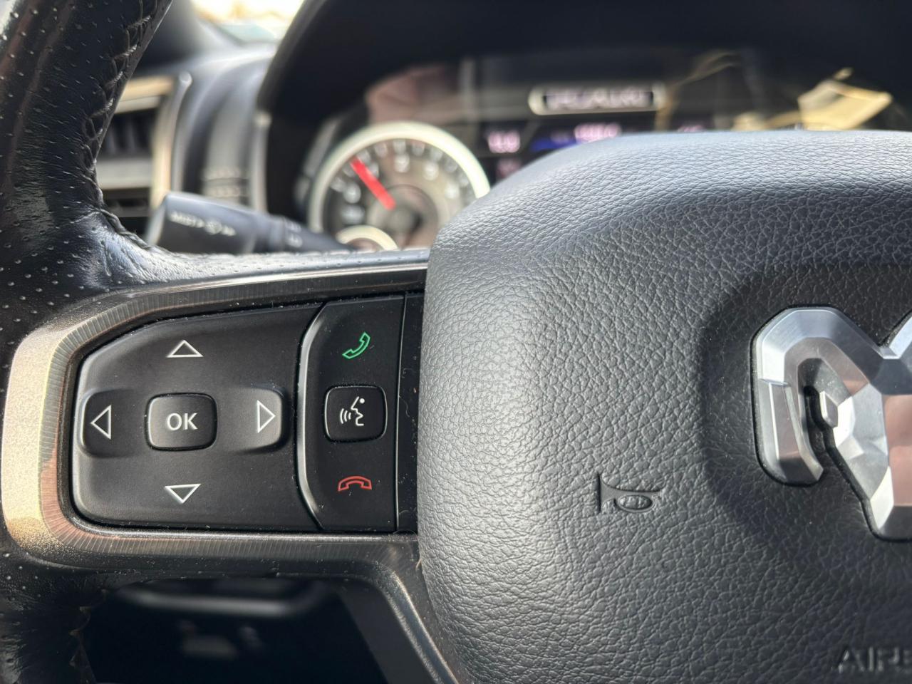 DODGE RAM 1500 CREW SPORT NIGHT EDITION HAYON MULTI