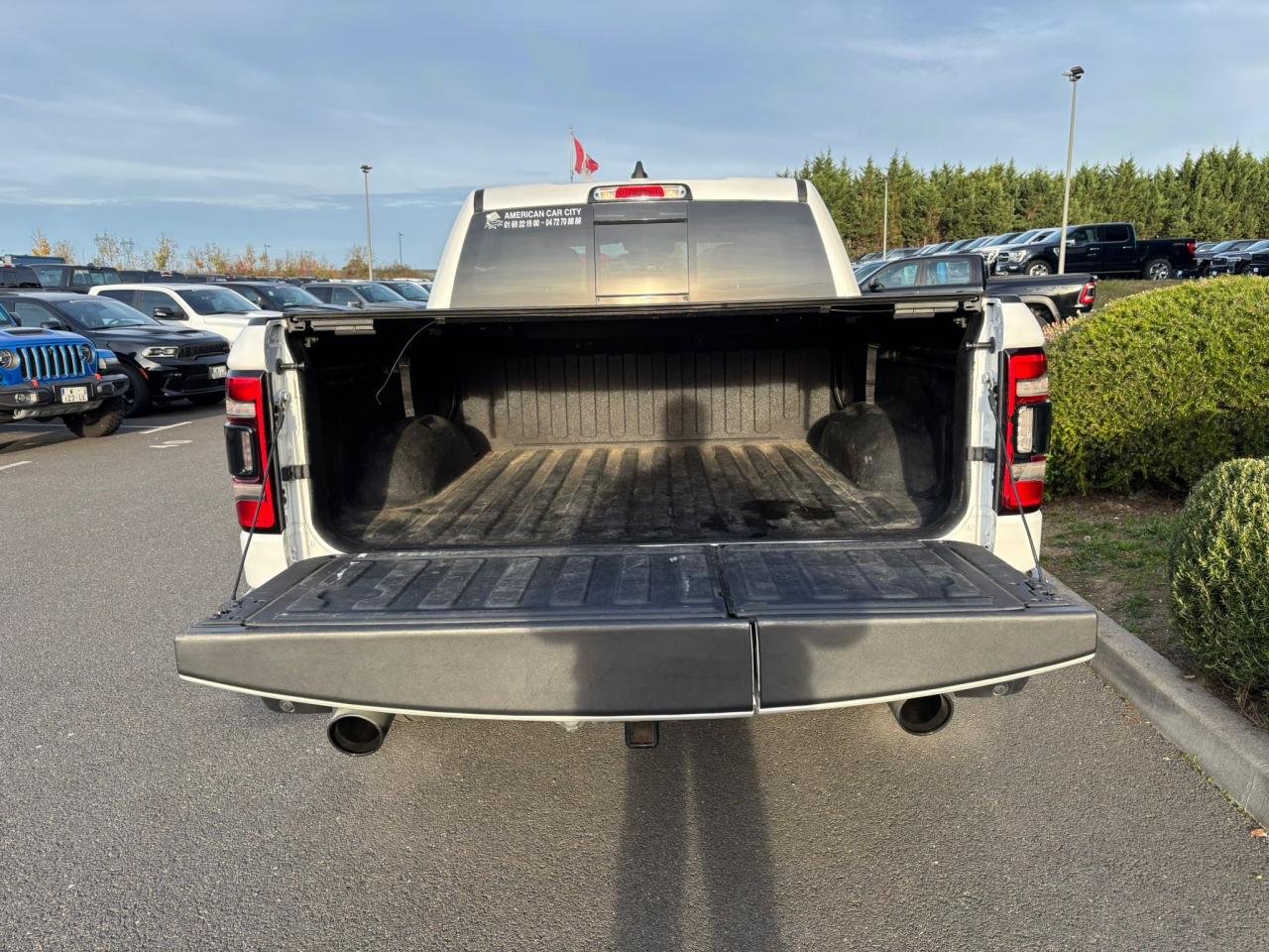 DODGE RAM 1500 CREW SPORT NIGHT EDITION HAYON MULTI