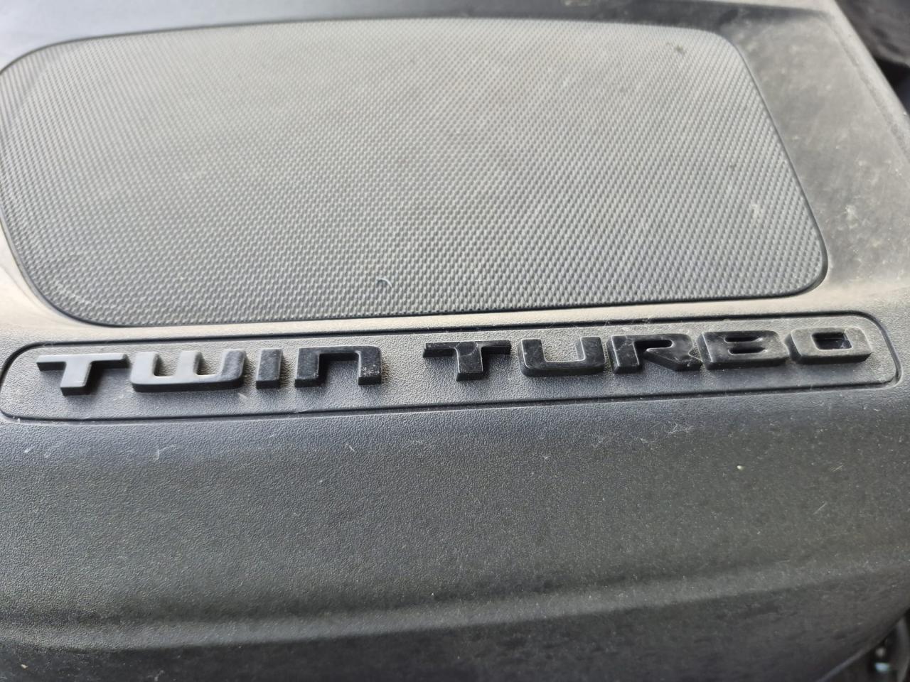 DODGE RAM 1500 CREW LARAMIE SPORT 4x4 2025