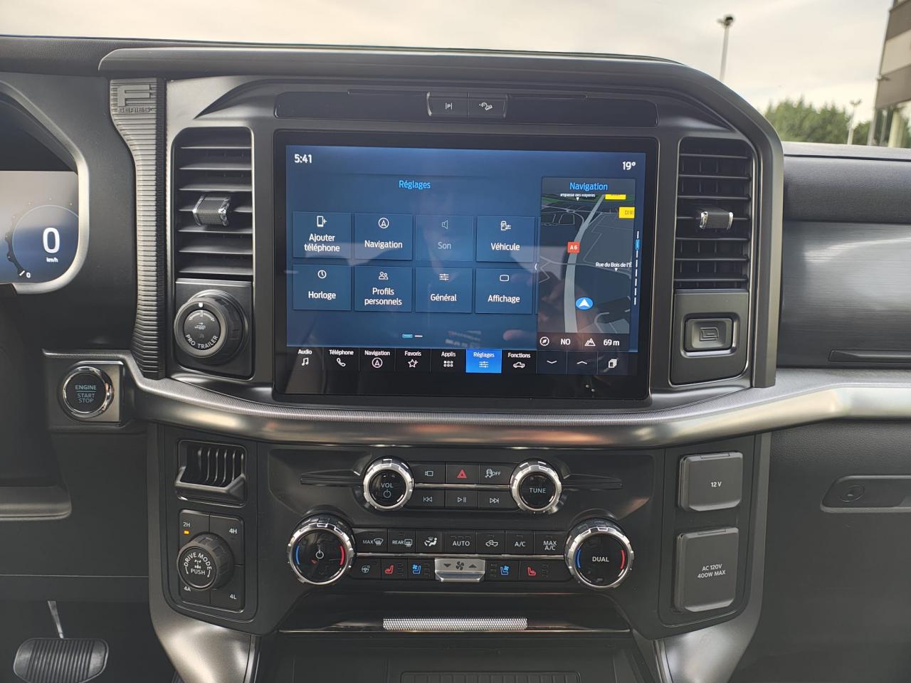 FORD F150 Supercrew LARIAT Black Package V8 5.0L