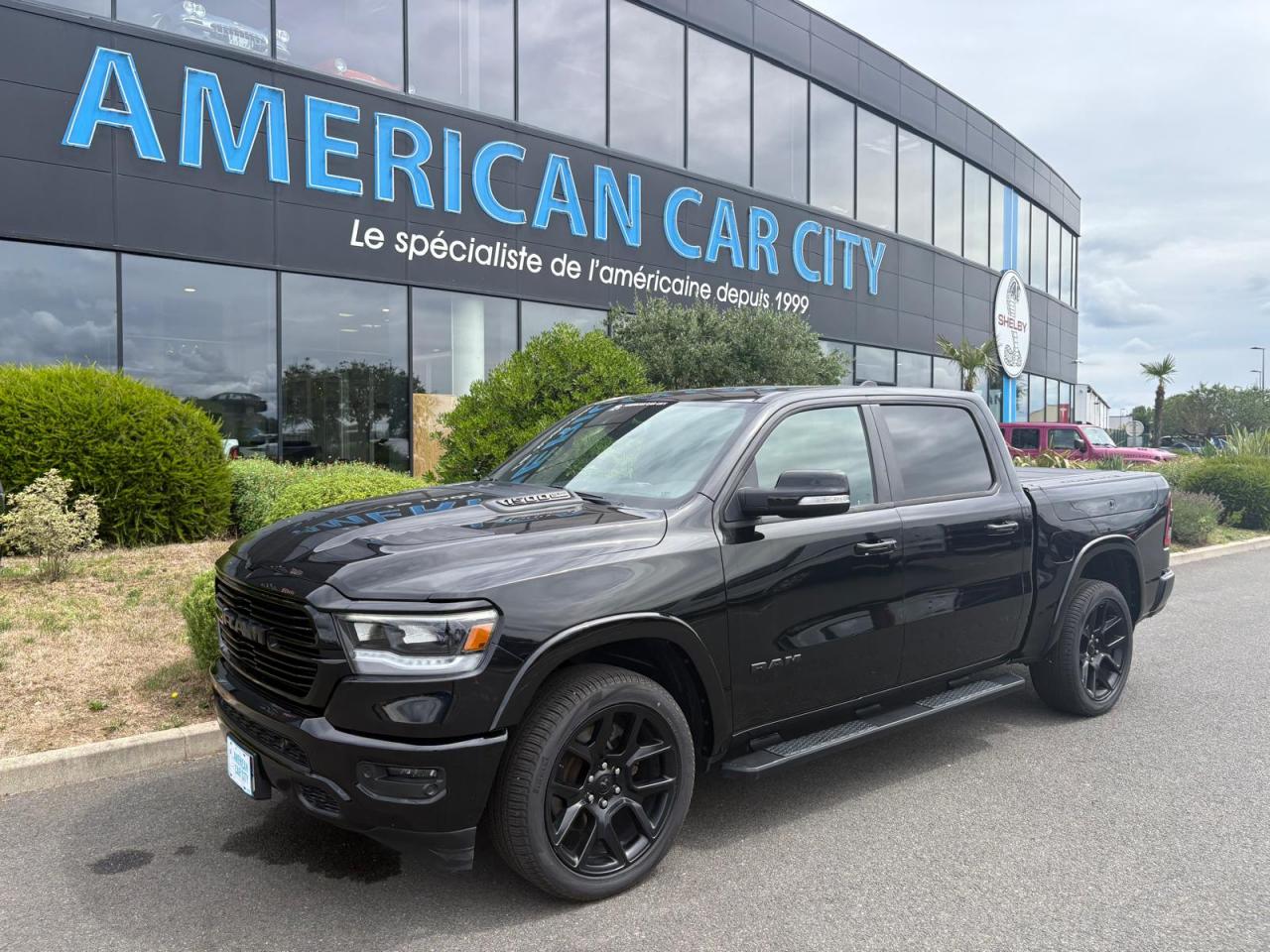 DODGE RAM 1500 CREW LARAMIE SPORT NIGHT EDITION RAMBOX HAYON MULTI