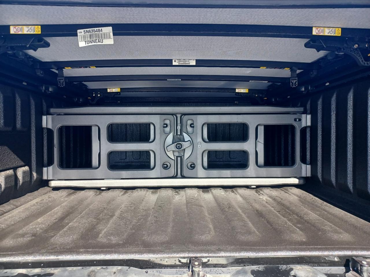 DODGE RAM 1500 CREW CAB REBEL AIR RAMBOX HAYON MULTI 2025