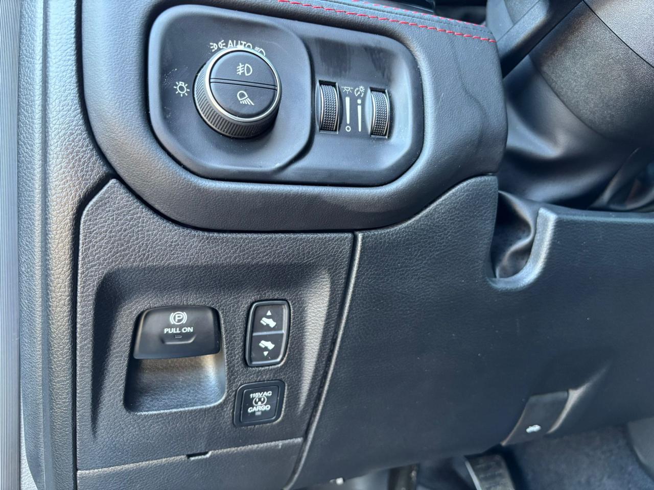 DODGE RAM 1500 CREW RHO