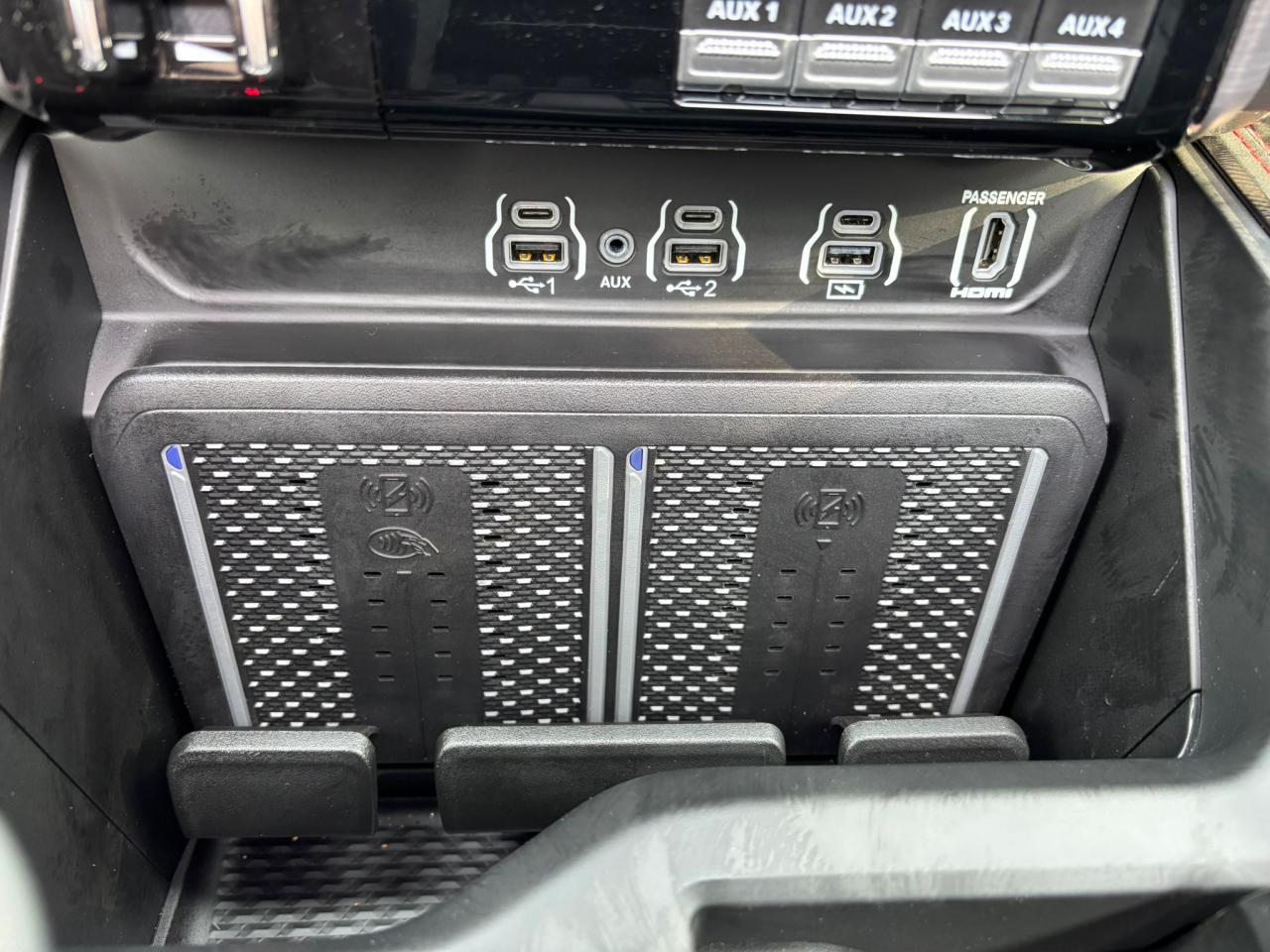 DODGE RAM 1500 CREW RHO