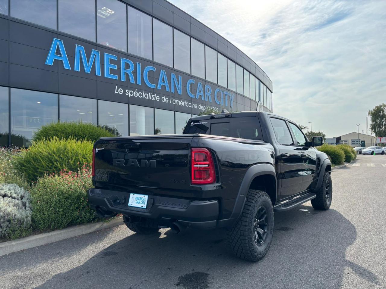 DODGE RAM 1500 CREW RHO