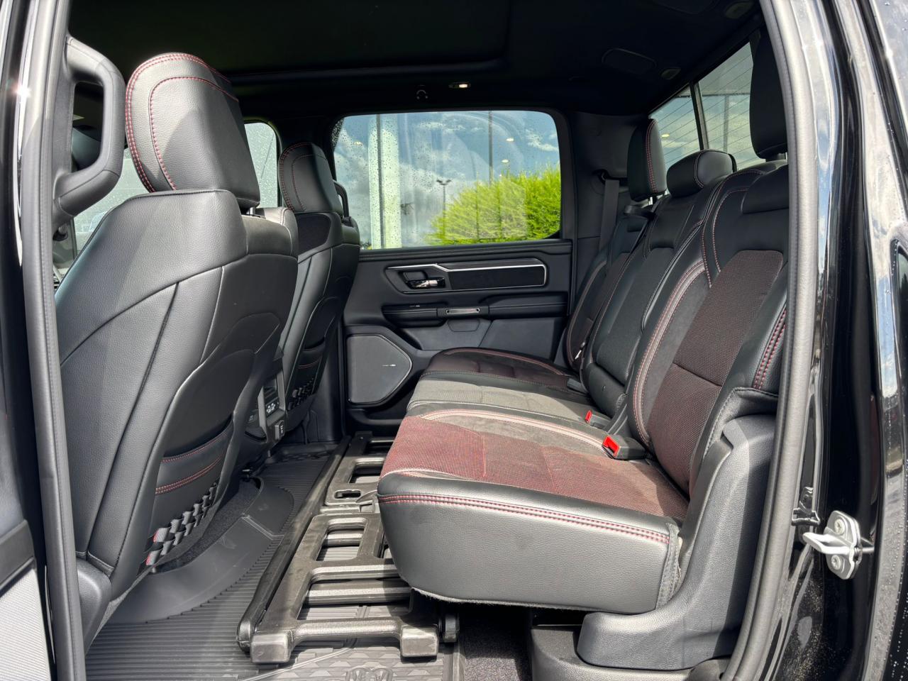 DODGE RAM 1500 CREW REBEL X AIR RAMBOX
