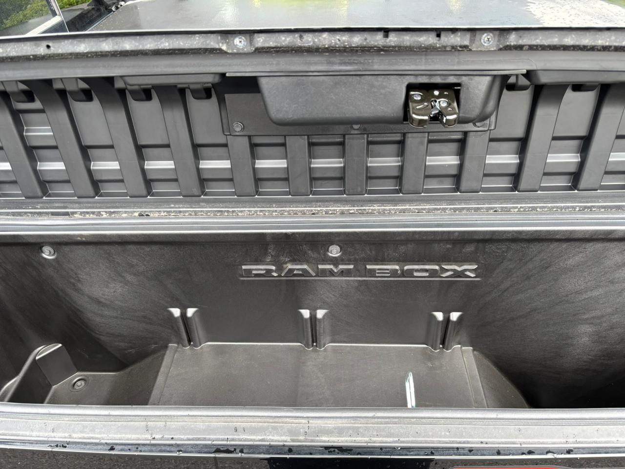DODGE RAM 1500 CREW REBEL X AIR RAMBOX
