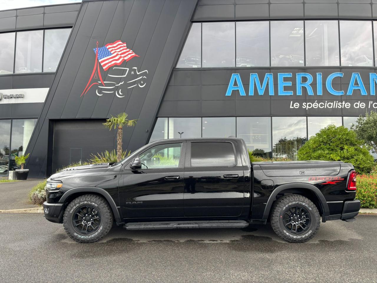 DODGE RAM 1500 CREW REBEL X AIR RAMBOX