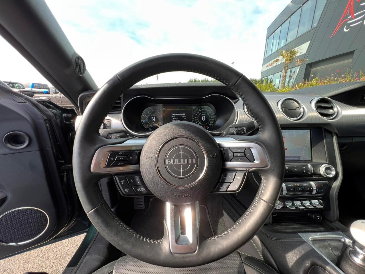 FORD MUSTANG BULLITT V8 5.0L - MAGNERIDE