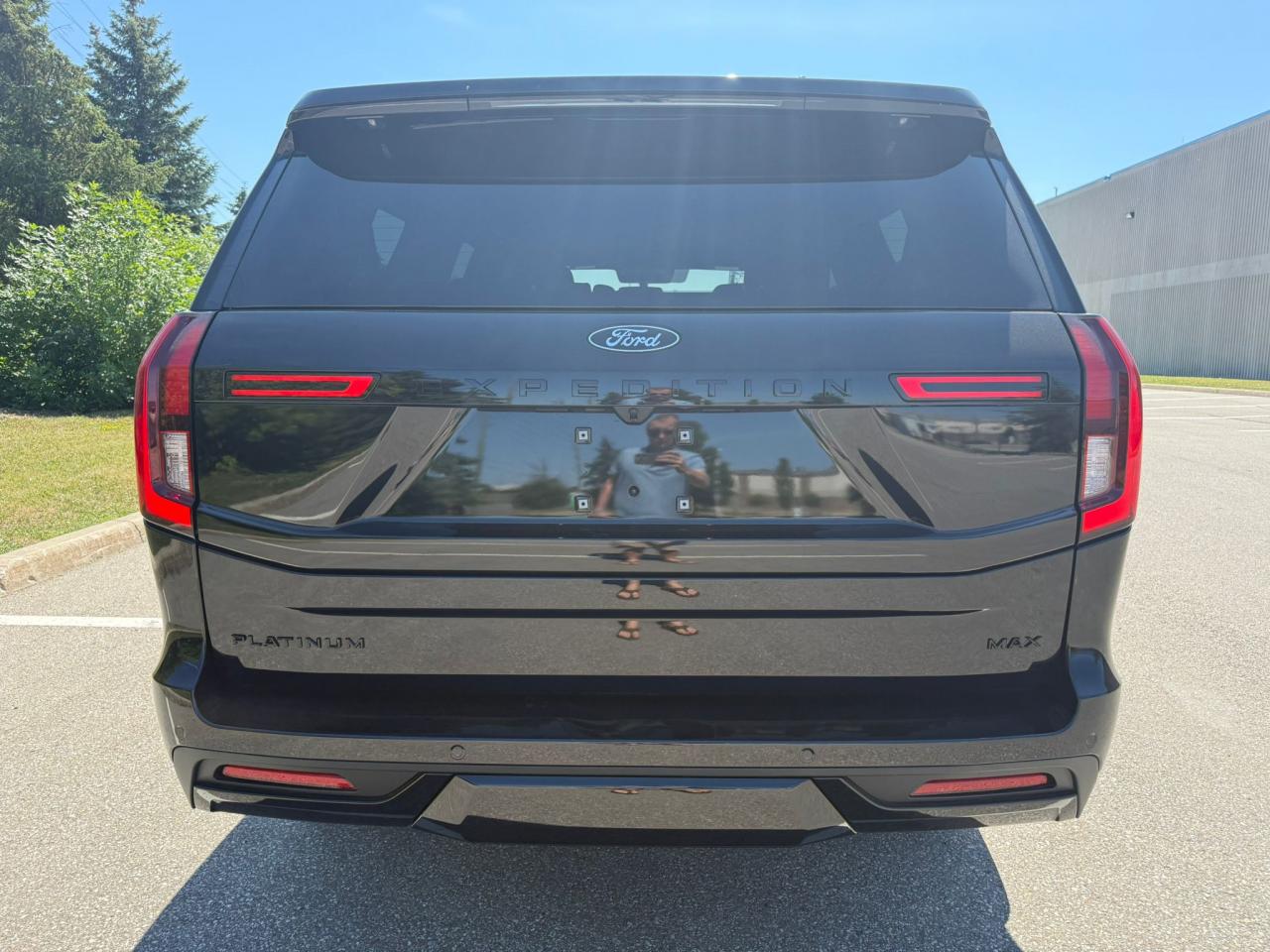 FORD EXPEDITION Platinum Max 4x4 Stealth Performance Package
