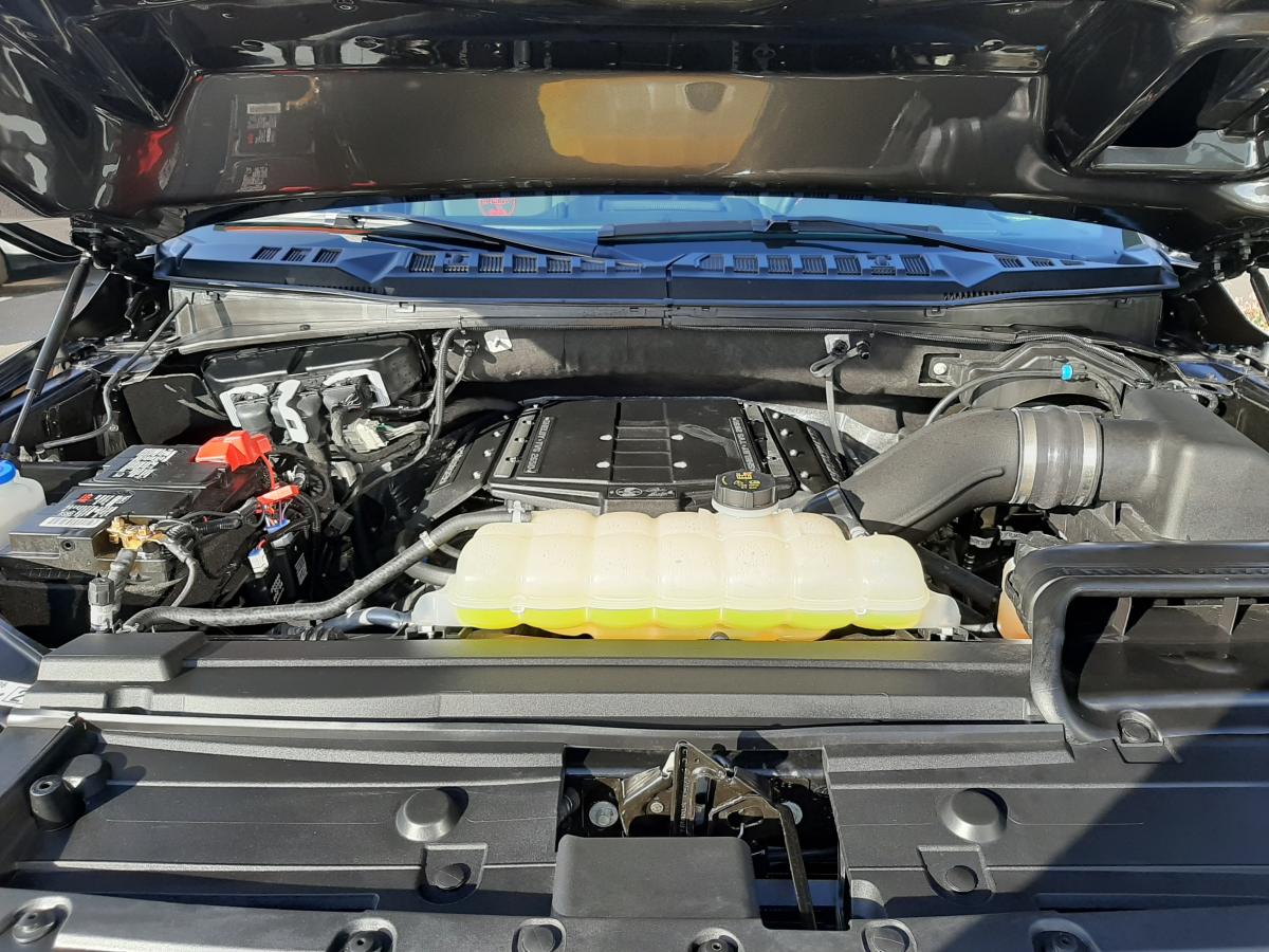 FORD F150 SHELBY OFFROAD V8 5.0L