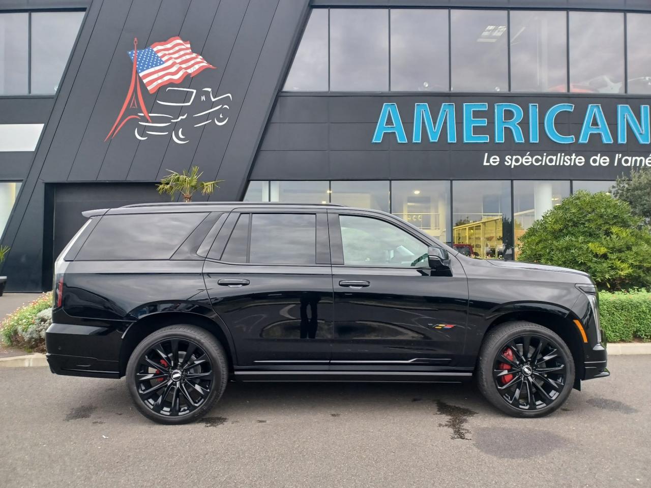 CADILLAC ESCALADE SUV V-Sport 2025