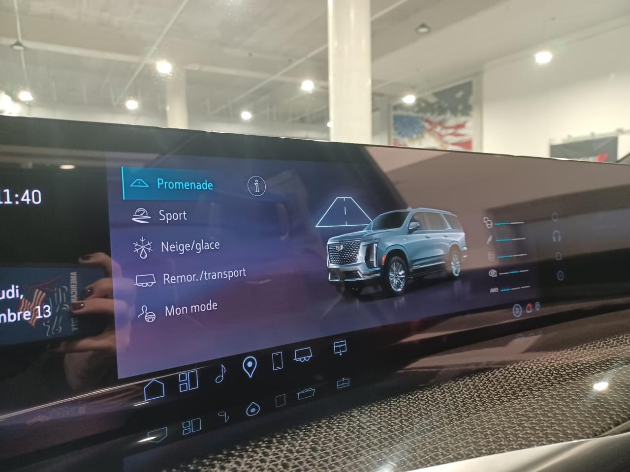 CADILLAC ESCALADE SUV V-Sport 2025