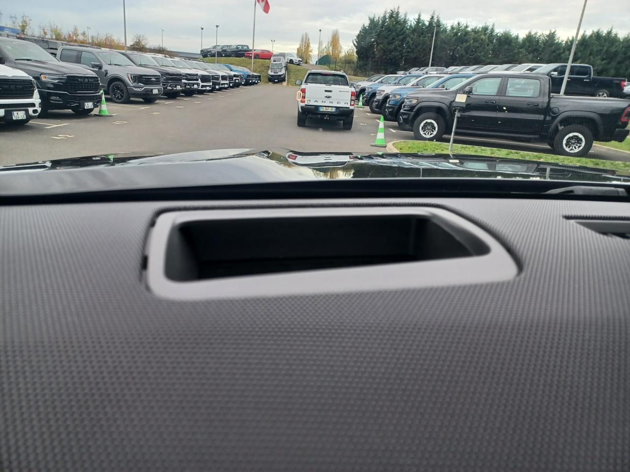 CADILLAC ESCALADE SUV V-Sport 2025