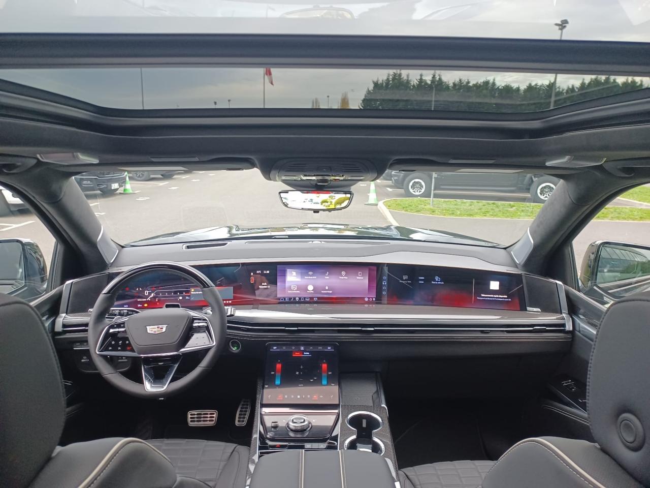 CADILLAC ESCALADE SUV V-Sport 2025