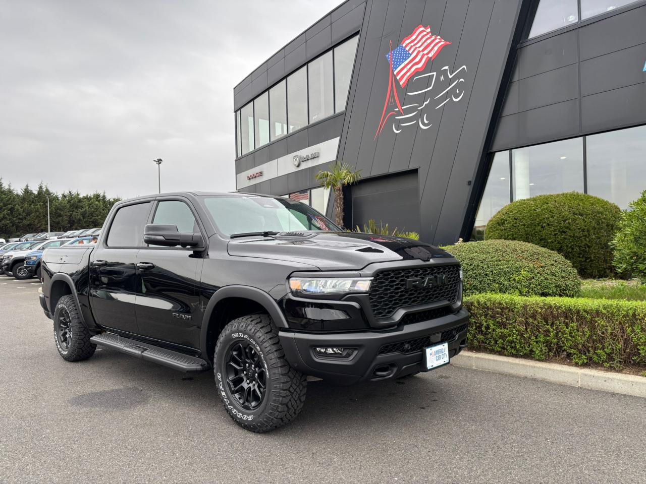 DODGE RAM 1500 CREW CAB REBEL AIR RAMBOX HAYON MULTI