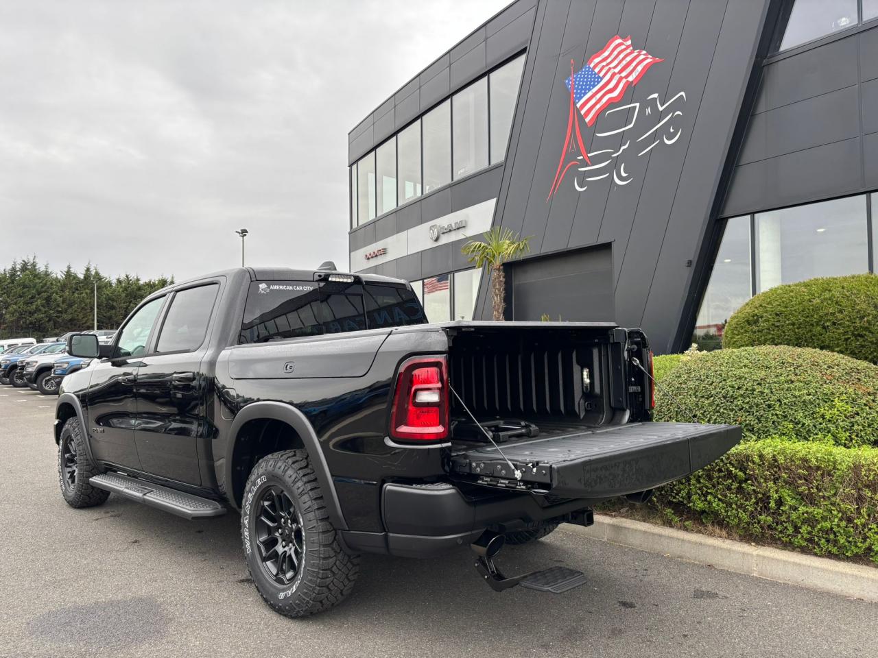 DODGE RAM 1500 CREW CAB REBEL AIR RAMBOX HAYON MULTI