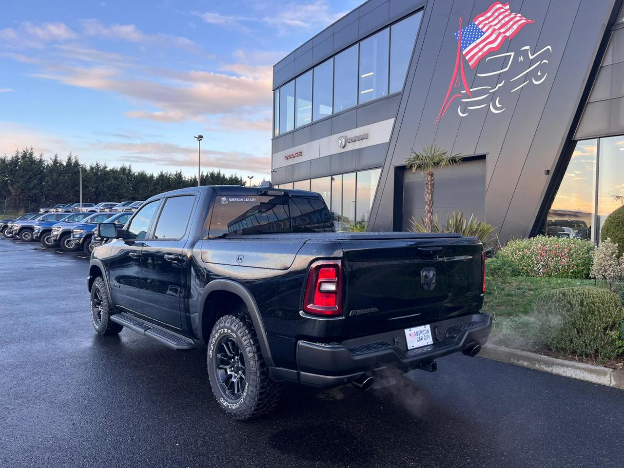 DODGE RAM 1500 CREW CAB REBEL AIR RAMBOX HAYON MULTI