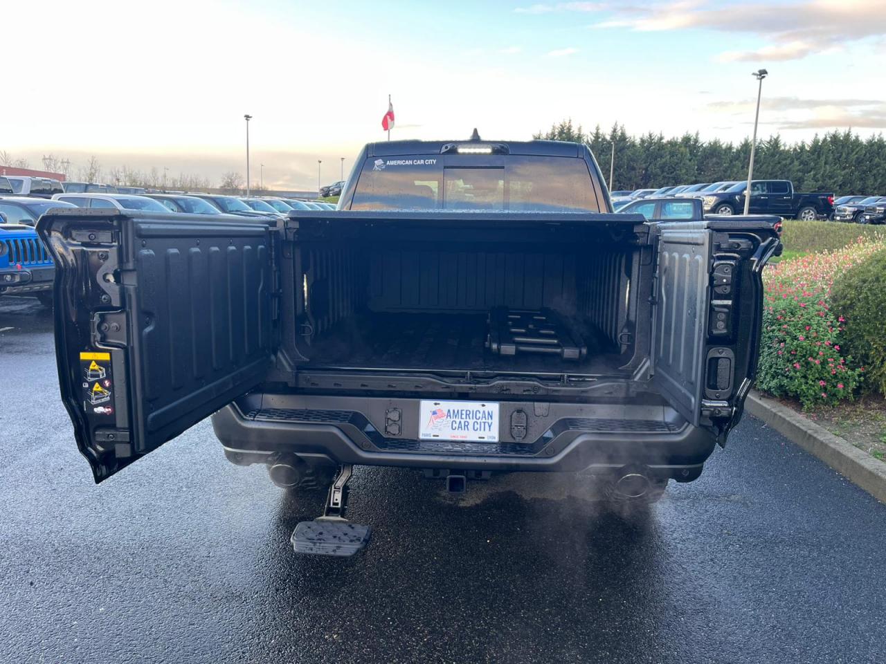 DODGE RAM 1500 CREW CAB REBEL AIR RAMBOX HAYON MULTI