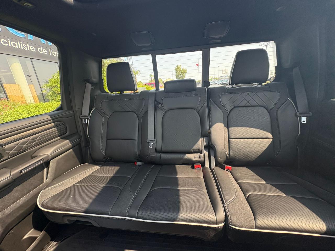 DODGE RAM 1500 CREW LIMITED NIGHT EDITION RAMBOX 2025