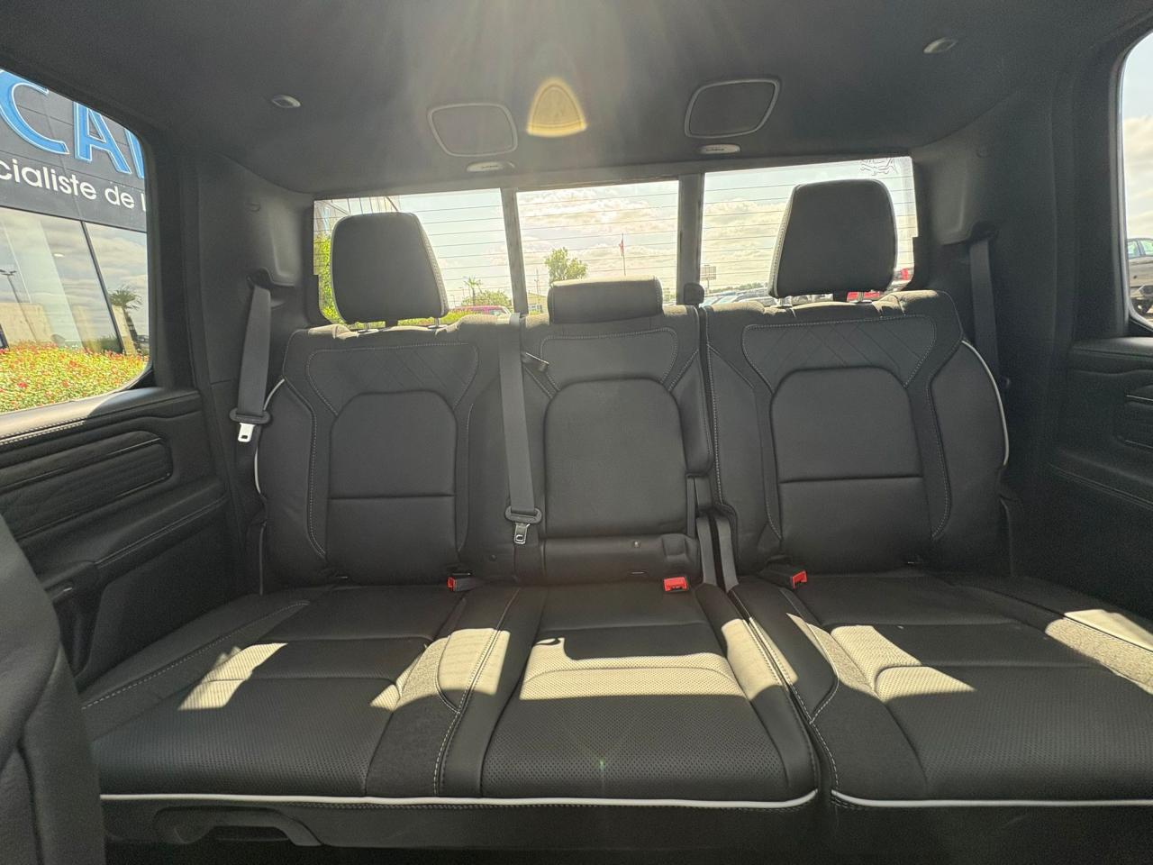 DODGE RAM 1500 CREW LIMITED NIGHT EDITION RAMBOX 2025