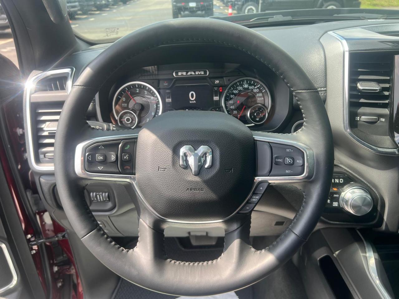DODGE RAM 1500 CREW LARAMIE SPORT AIR RAMBOX