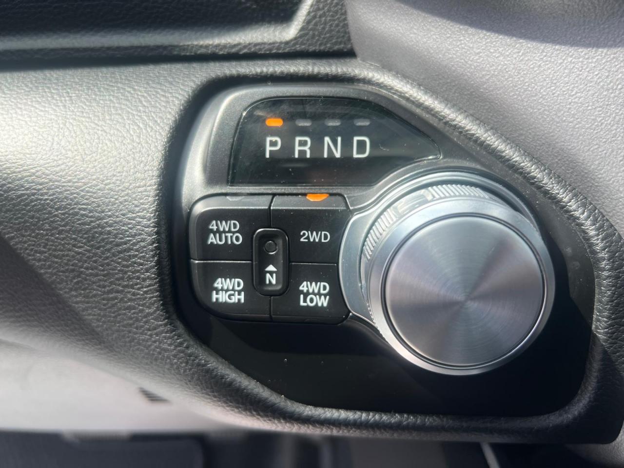 DODGE RAM 1500 CREW LARAMIE SPORT AIR RAMBOX