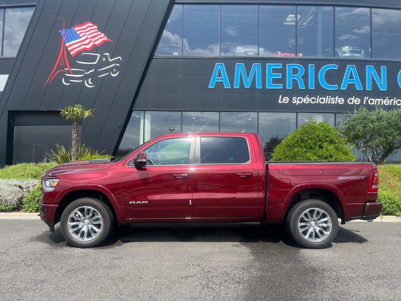 DODGE RAM 1500 CREW LARAMIE SPORT AIR RAMBOX
