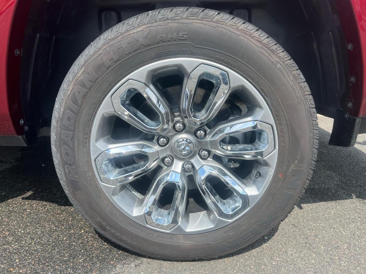 DODGE RAM 1500 CREW LARAMIE SPORT AIR RAMBOX