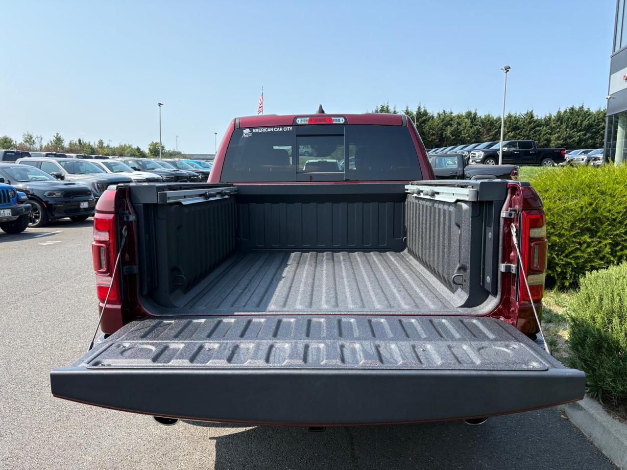 DODGE RAM 1500 CREW LARAMIE SPORT AIR RAMBOX