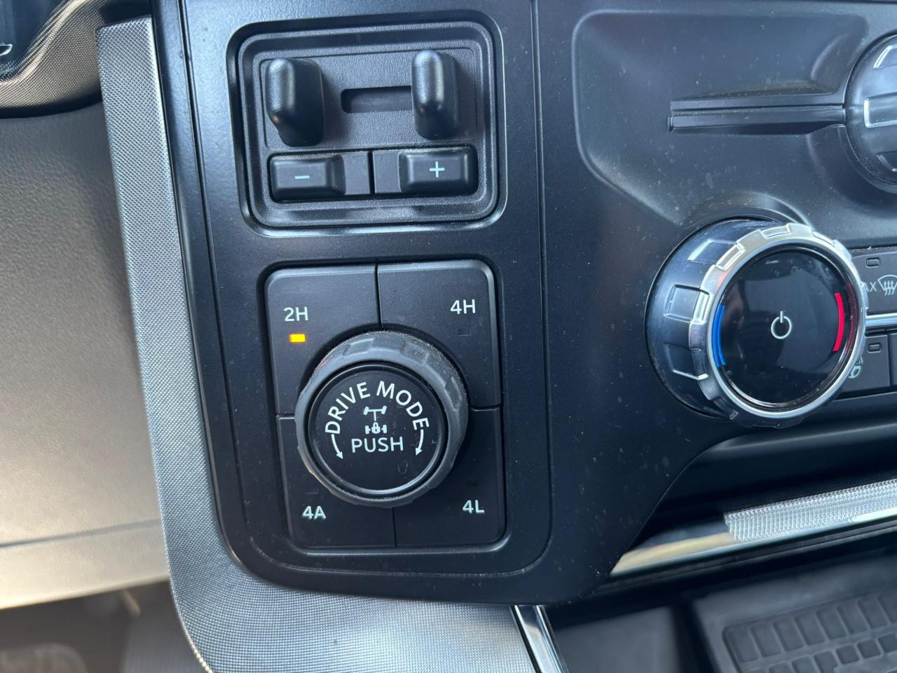 FORD F150 Supercrew LIMITED Hybrid